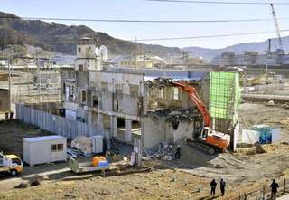 大槌町旧庁舎-1.jpg