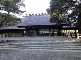 熱田神宮-1.jpg