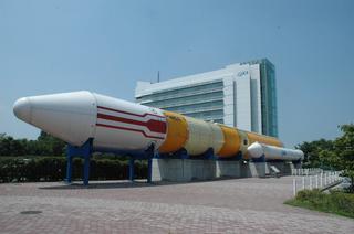 筑波宇宙センター-1.jpg